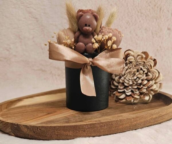 Bouquet de fondant "Pivoine et ourson" – Image 2
