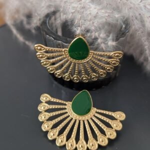 Boucles d'Oreilles Dorées Demi Fleur Goutte Verte